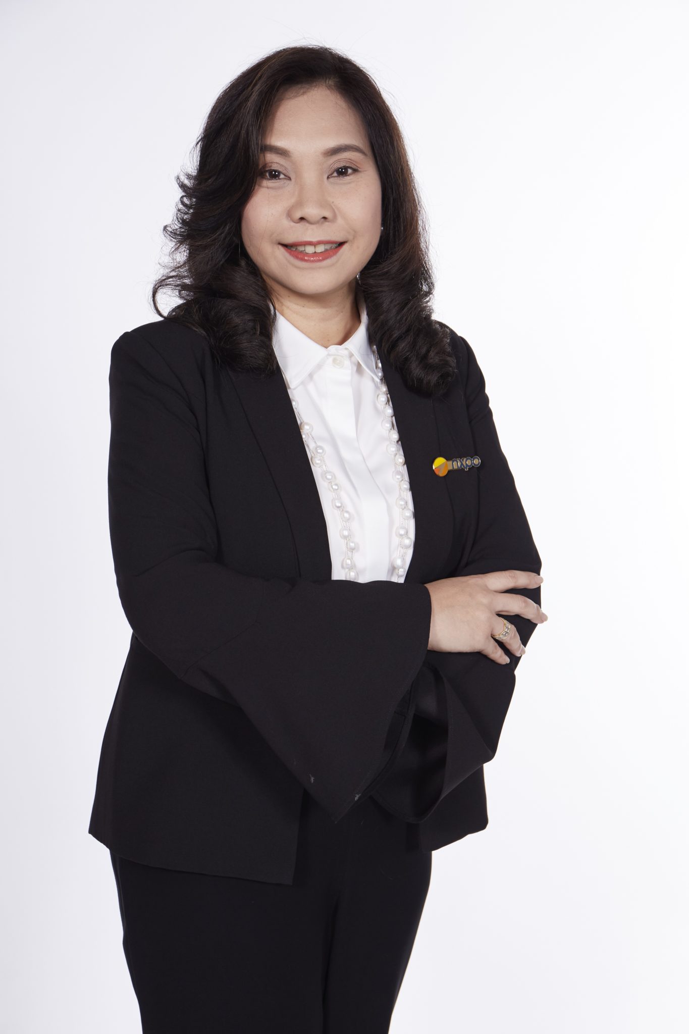 ดร.กาญจนา_1-1365x2048 (1).jpg